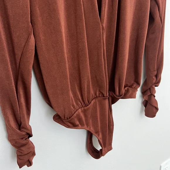 Free People Kaya Keyhole Bodysuit Size S - Picture 7 of 8